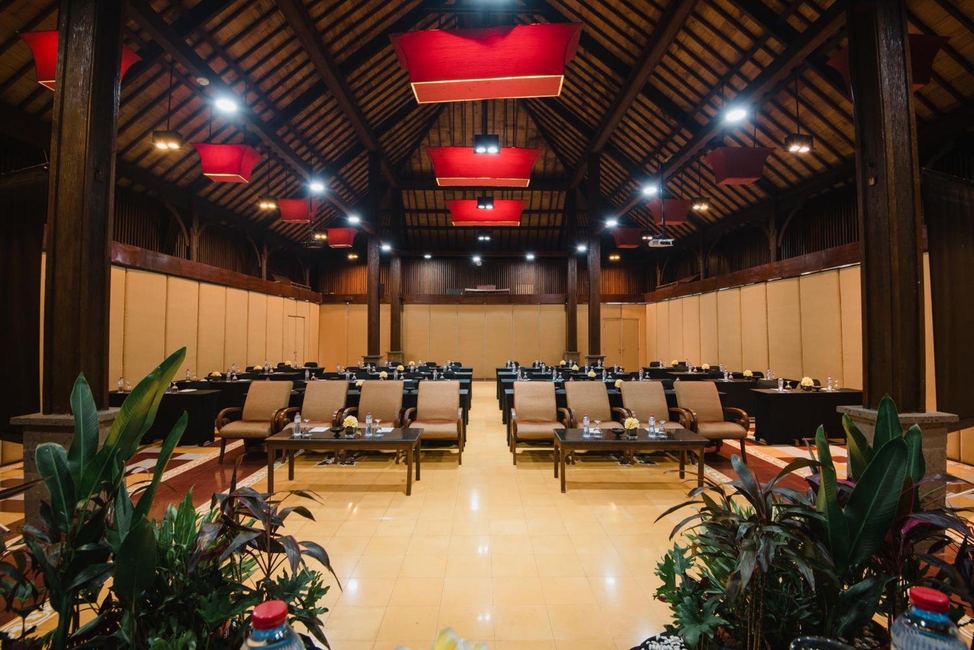Ramayana And Kuta Lombok