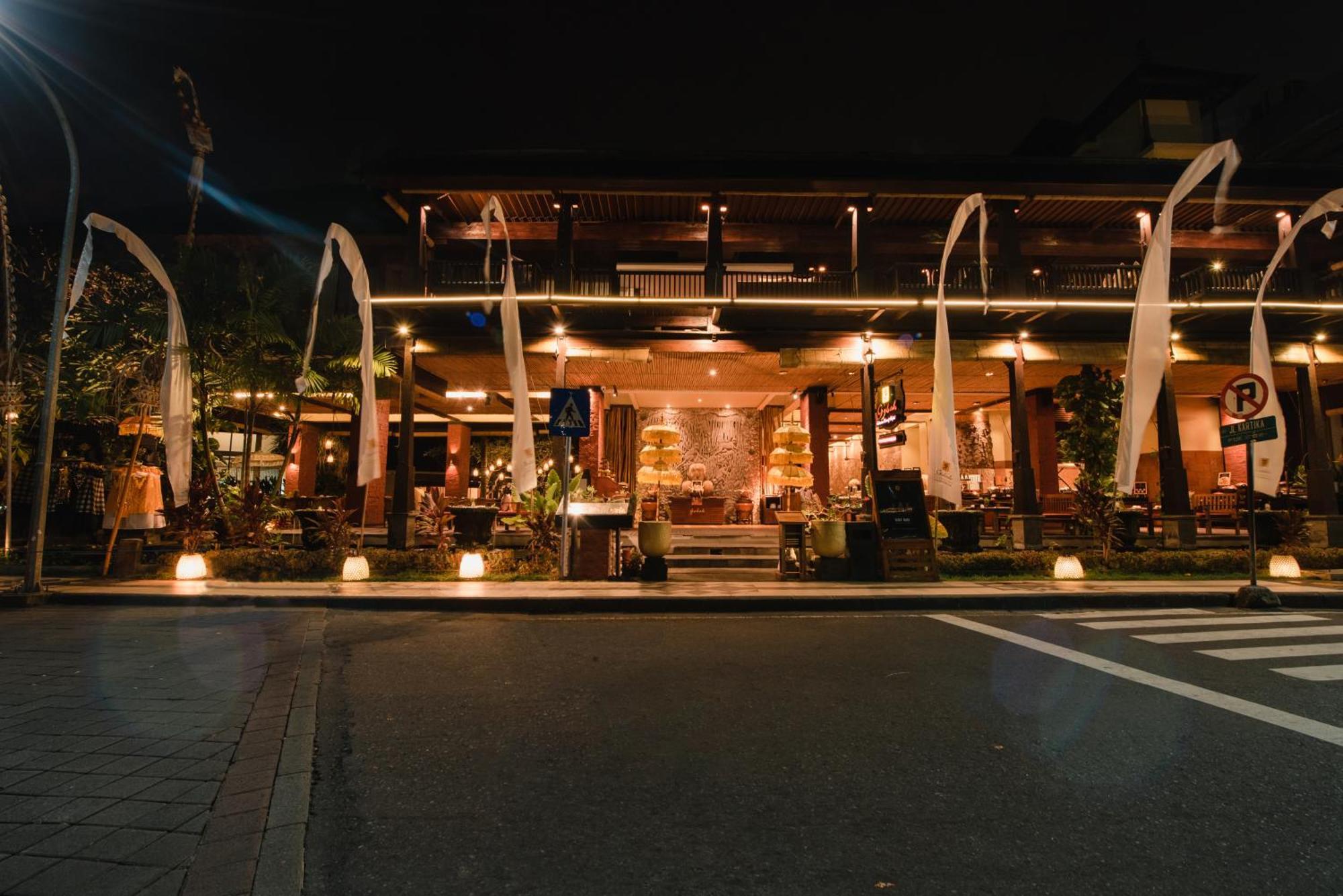 罗摩衍那和5*Kuta（巴厘岛）